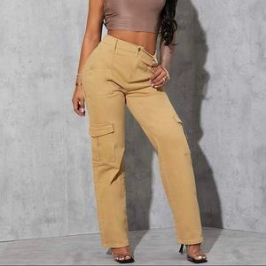 High waist cargo jeans